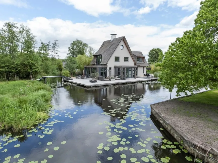 Земельный участок в водоохранной зоне: какие правила нужно соблюдать