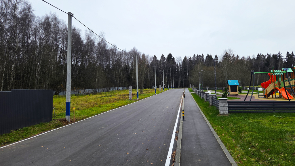 «Триумфальный»: смонтированы и подключены линии электропередачи